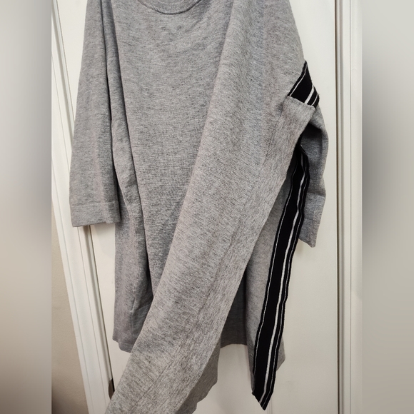 Cop Copine - Picture 3 of 3